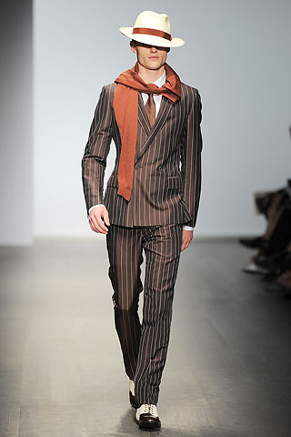 Salvatore Ferragamo / - 2010